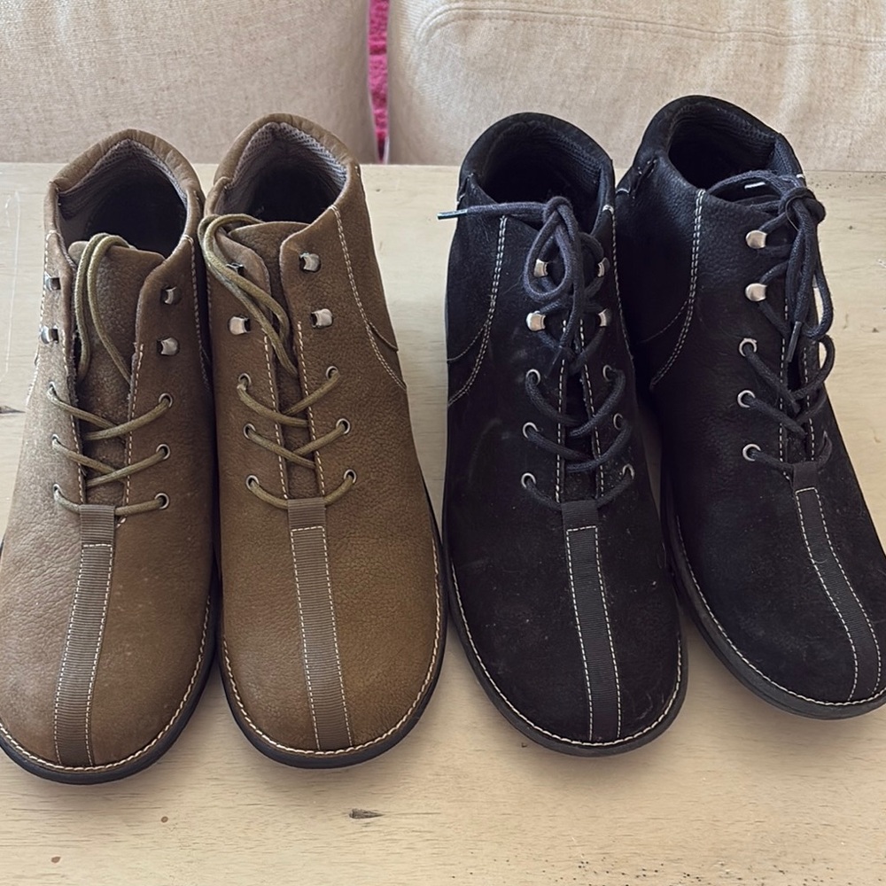 New Women’s Brown and Black Leather Ankle Boots